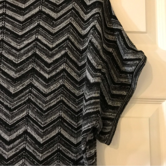 I.N Studio Women’s Sweater Large - Picture 4 of 6